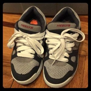 Heelys Size 1 Youth- brand new